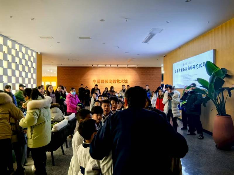 龙华区培训讲座公司如何赋能文旅产业：定制化培训助力产业人才升级